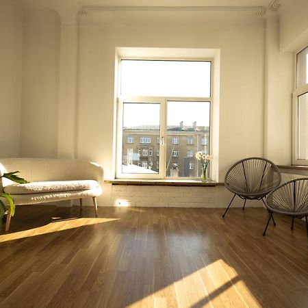 Liela Guest Apartament Liepāja Esterno foto