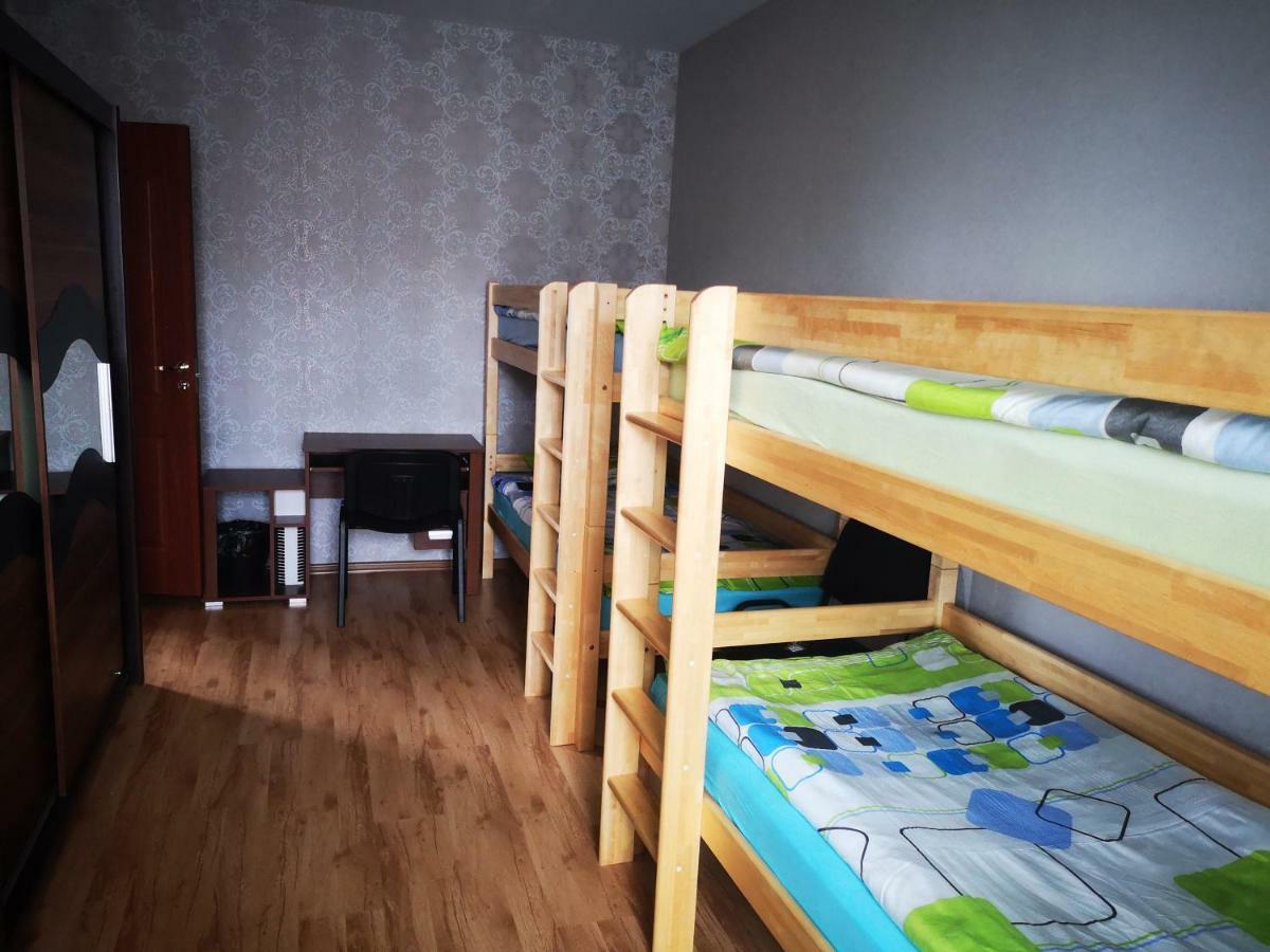 Liela Guest Apartament Liepāja Esterno foto